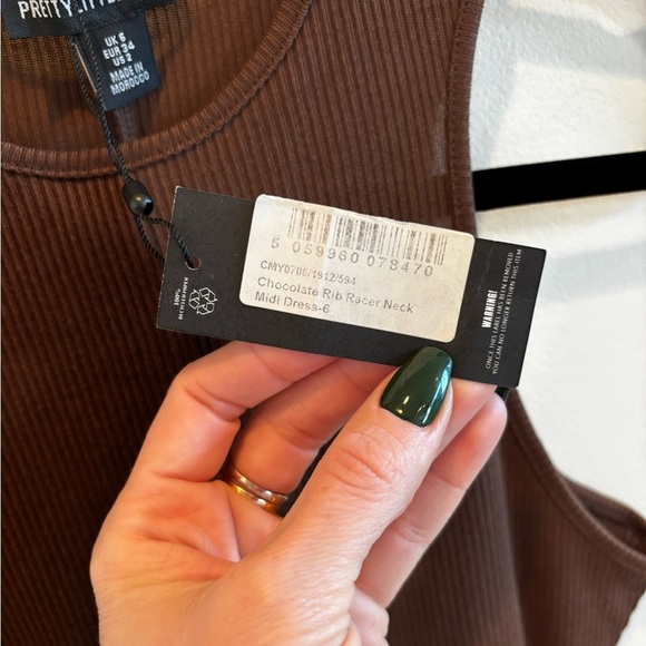 PrettyLittleThing Chocolate Brown Ribbed Racer Back Midi Dress NWT Size US 2 - Picture 5 of 11